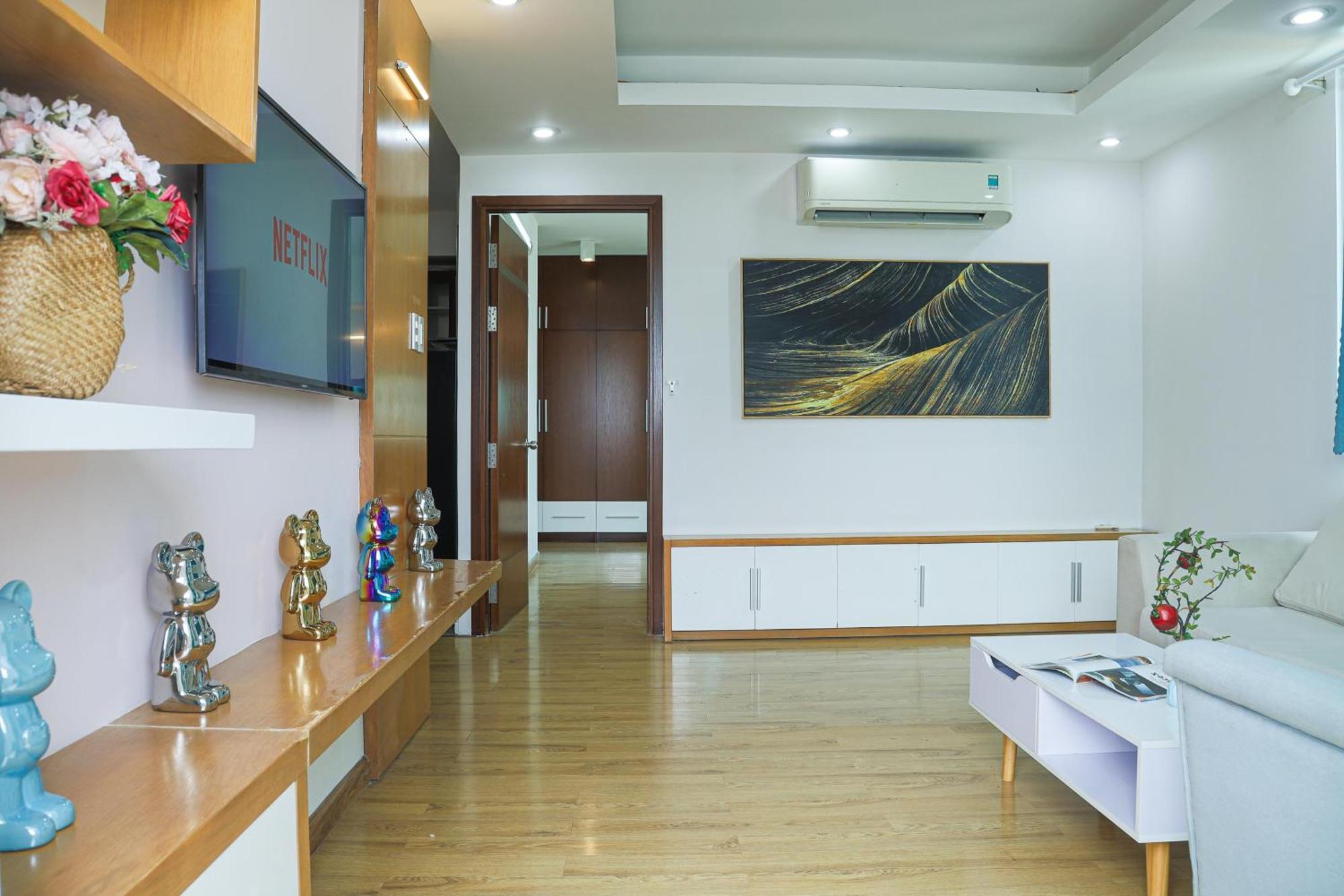 Apartment Skyview - Bui Vien Street, Downtown & Sg's Heart Ho Chi Minh City